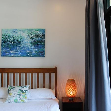Pacific Crown Hotel 호니아라 외부 사진