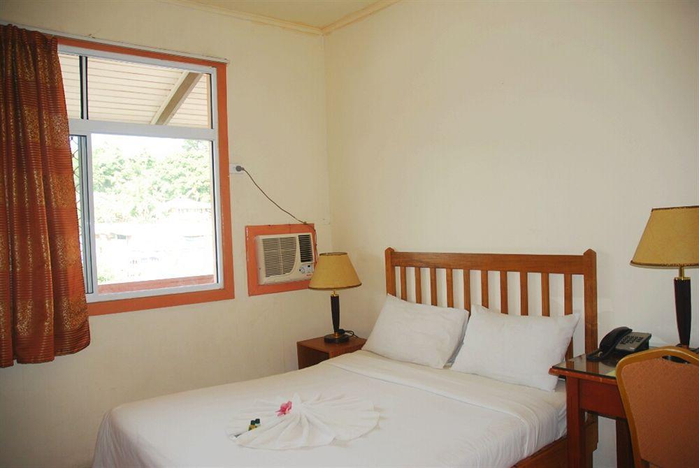 Pacific Crown Hotel 호니아라 외부 사진