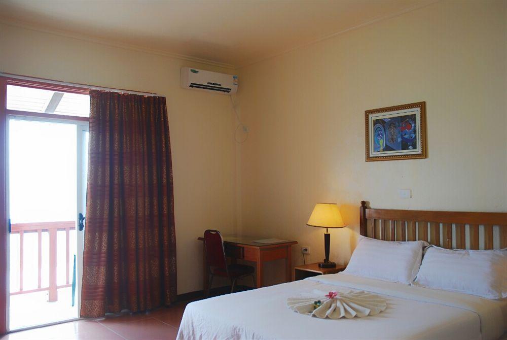 Pacific Crown Hotel 호니아라 외부 사진