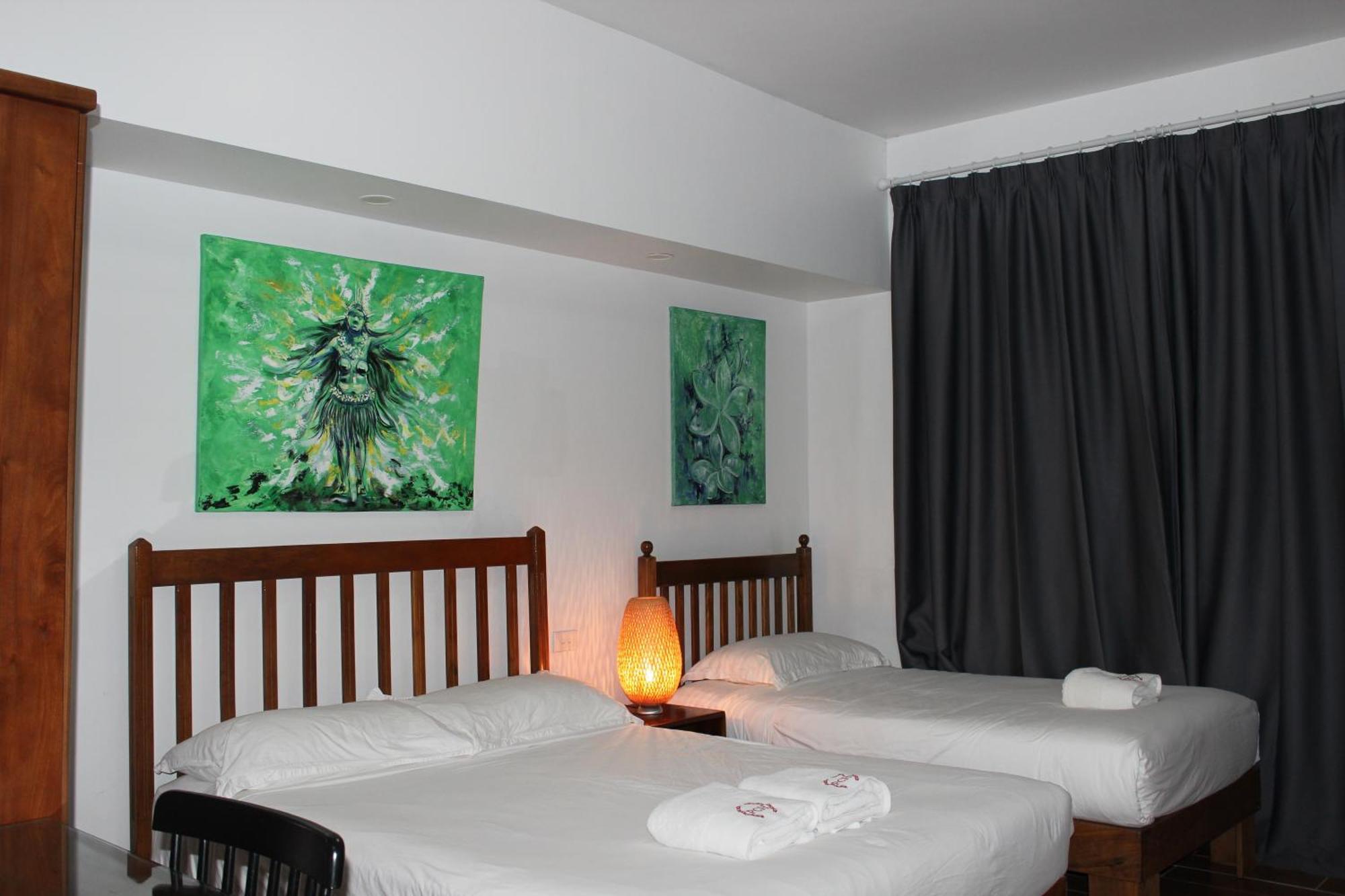 Pacific Crown Hotel 호니아라 외부 사진