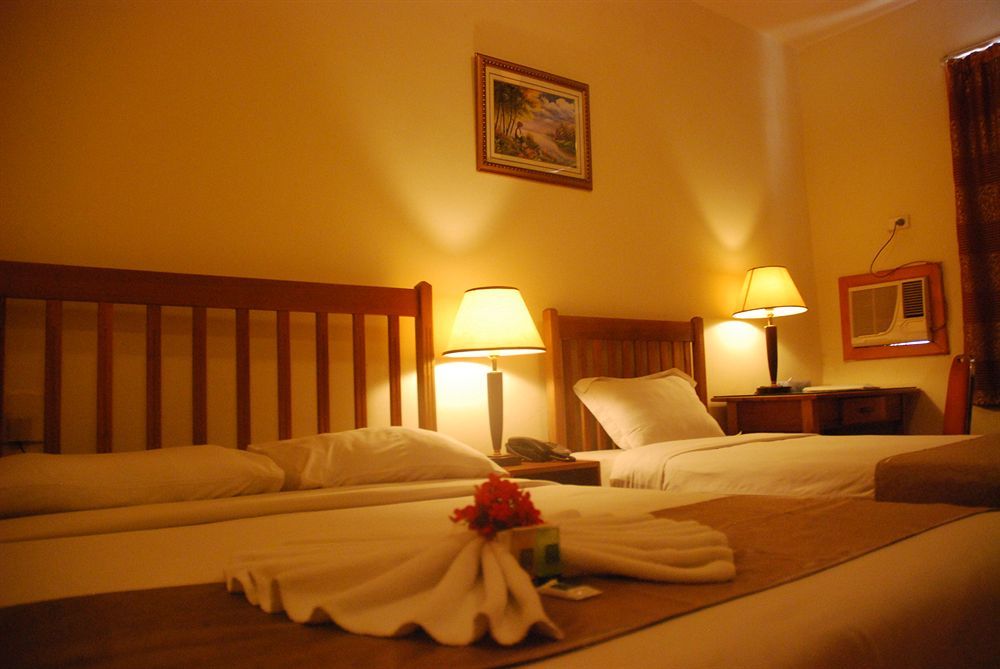 Pacific Crown Hotel 호니아라 외부 사진